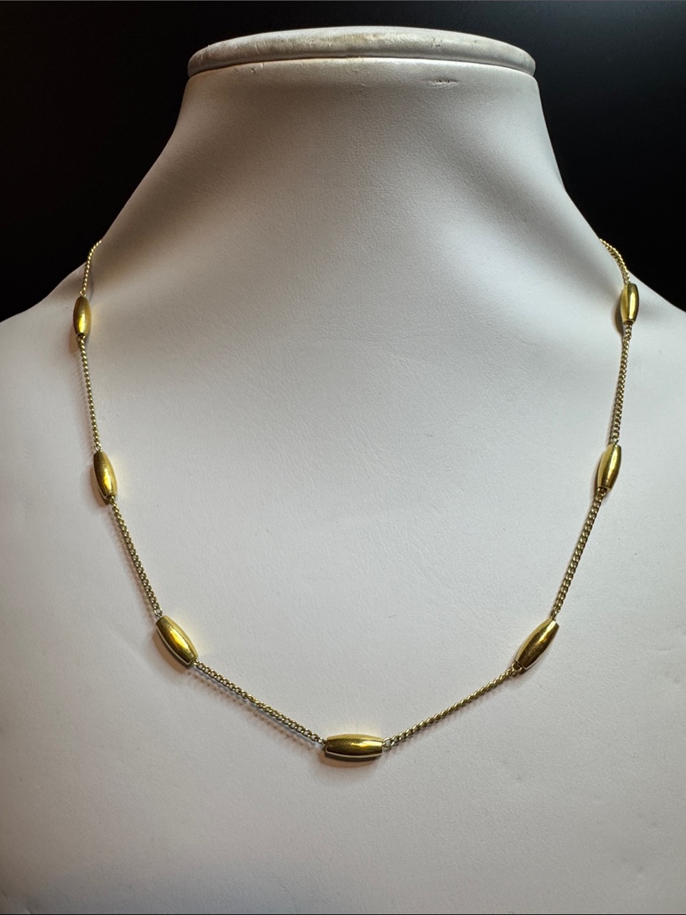 VINTAGE Crown Trifari Gold Necklace
